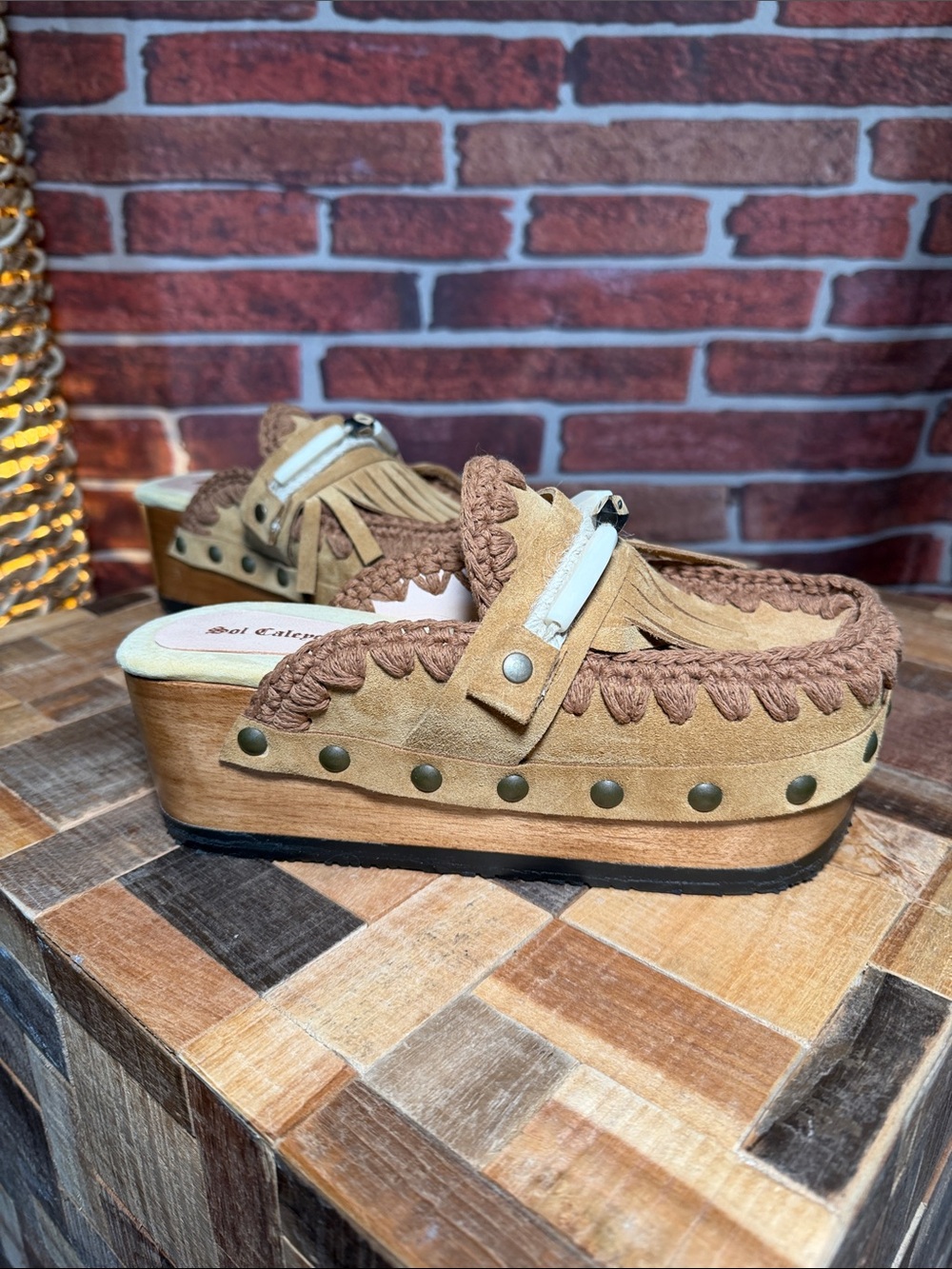 👞 Sol Caleyo Handmade Spanish Platform Clogs – Tan – 40 EU